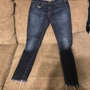 #203 Rag & Bone Crop Sz 24